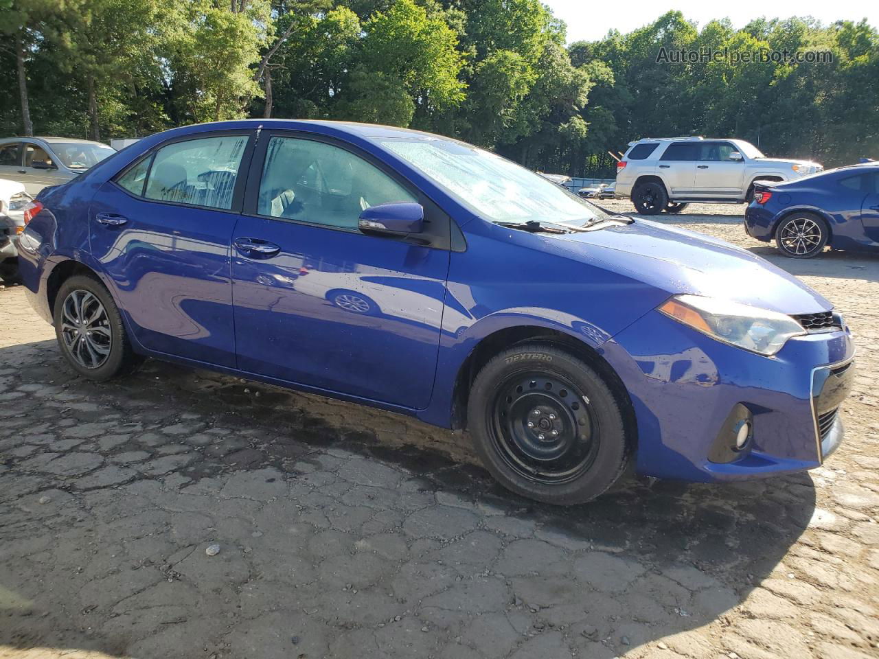 2015 Toyota Corolla L Blue vin: 5YFBURHE0FP212042