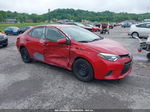 2015 Toyota Corolla Le Красный vin: 5YFBURHE0FP248863