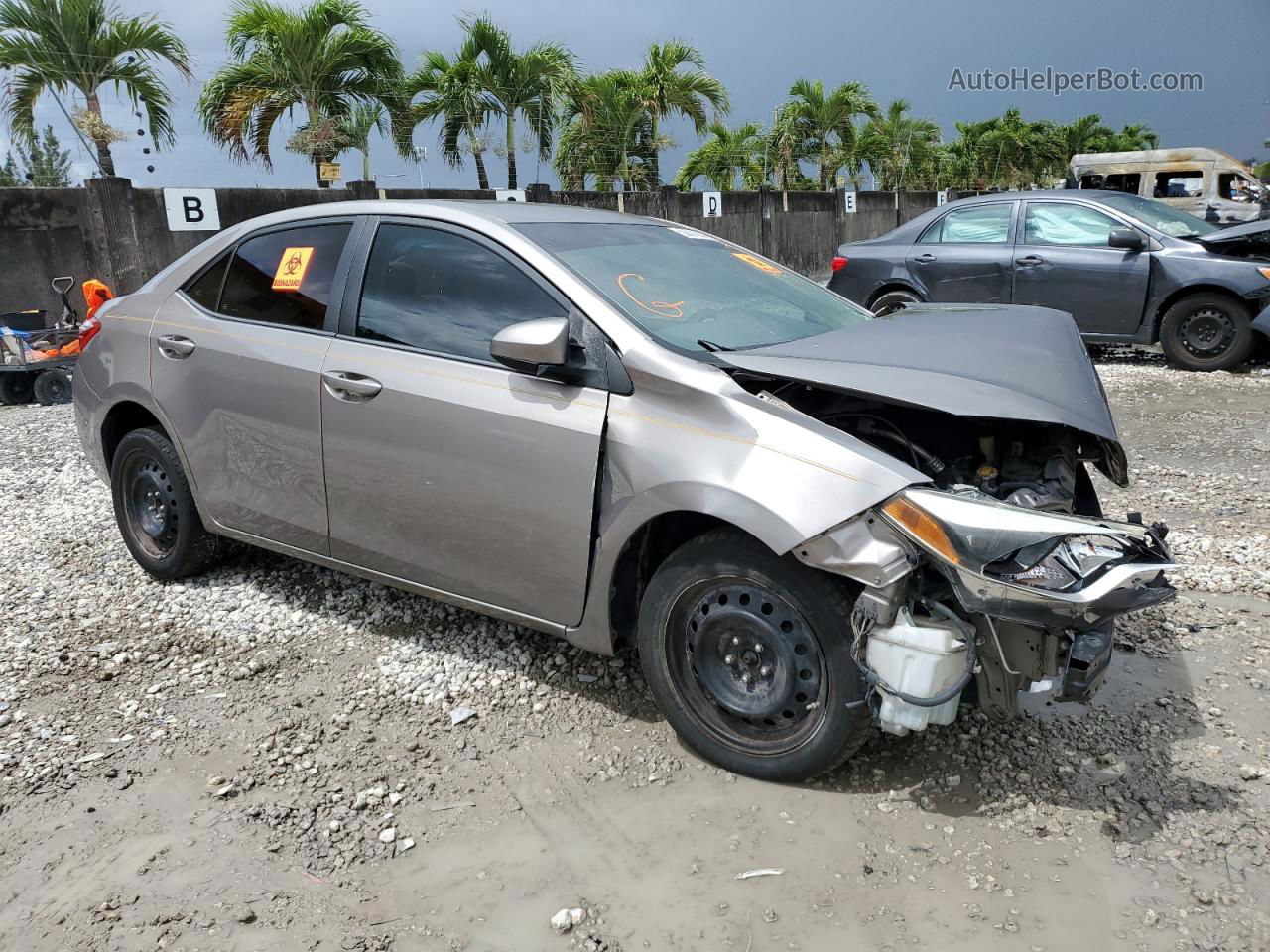 2015 Toyota Corolla L Tan vin: 5YFBURHE0FP342967