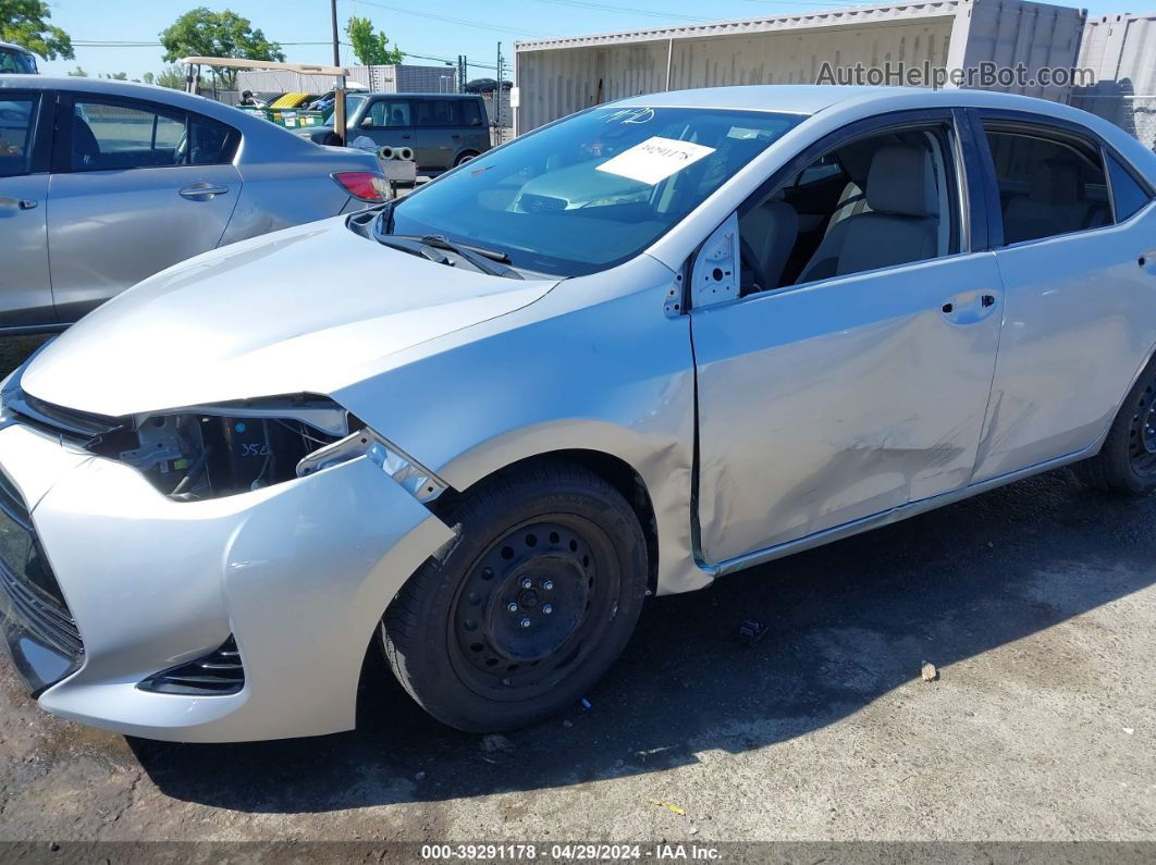 2017 Toyota Corolla Le Silver vin: 5YFBURHE0HP622861