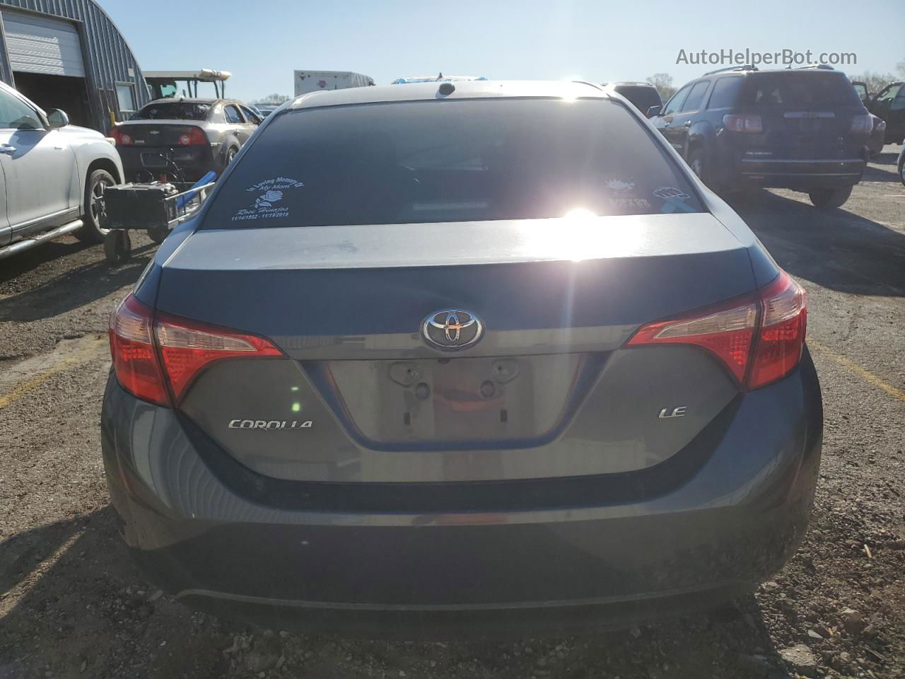 2017 Toyota Corolla L Silver vin: 5YFBURHE0HP625680