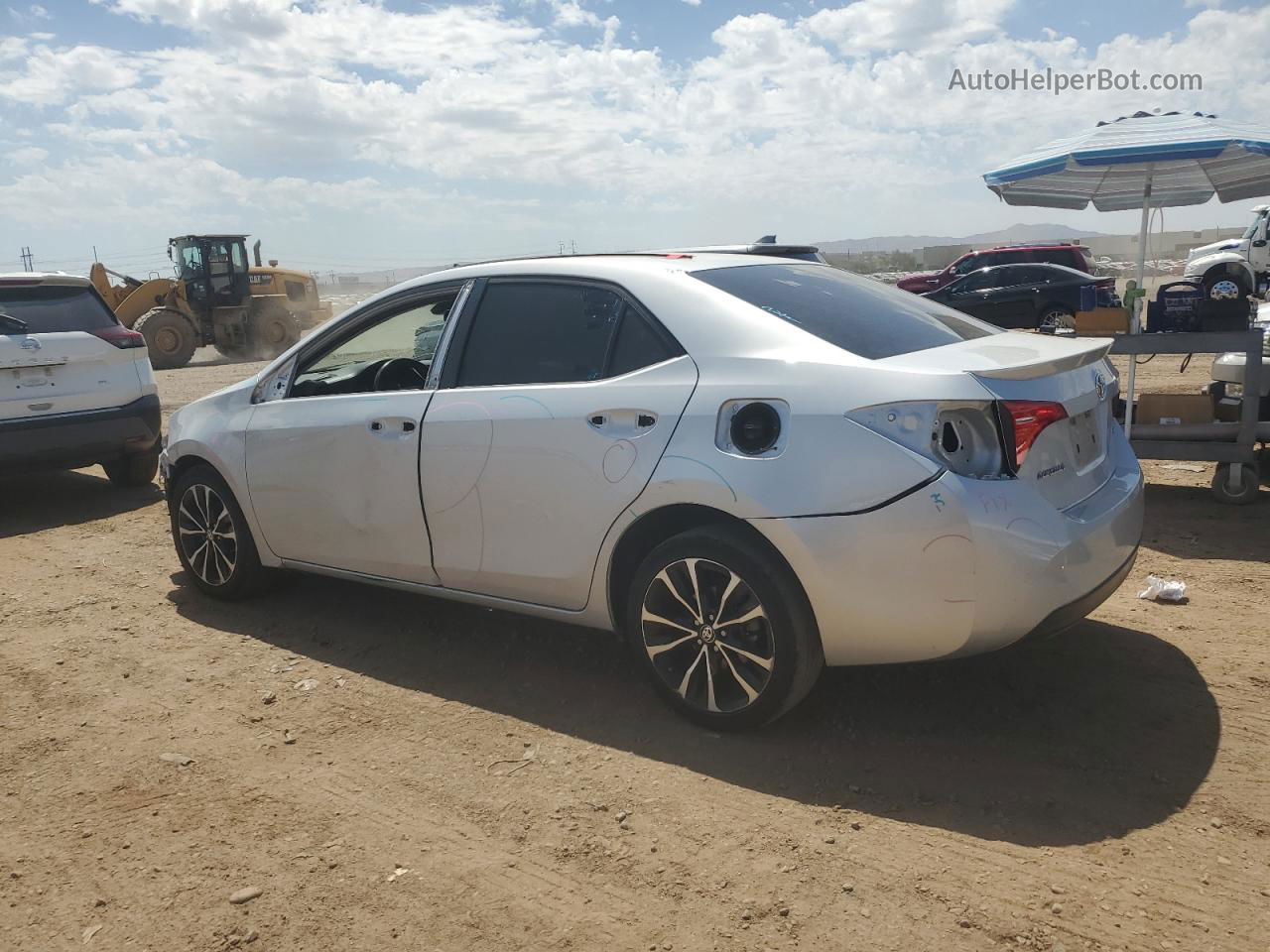 2017 Toyota Corolla L Серебряный vin: 5YFBURHE0HP627736