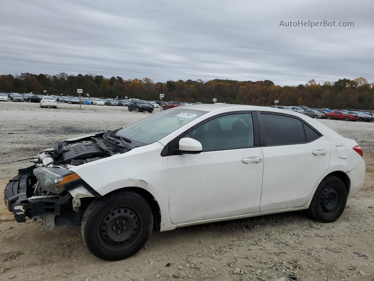 2017 Toyota Corolla L White vin: 5YFBURHE0HP635786