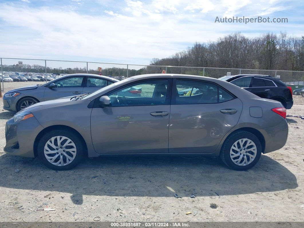 2017 Toyota Corolla Le Champagne vin: 5YFBURHE0HP654046