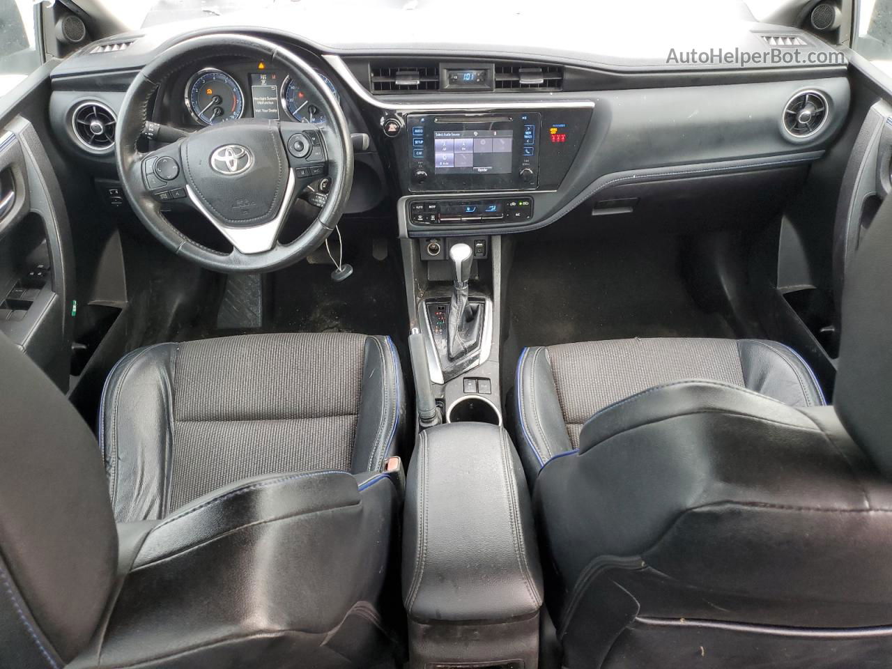 2019 Toyota Corolla L White vin: 5YFBURHE0KP894656