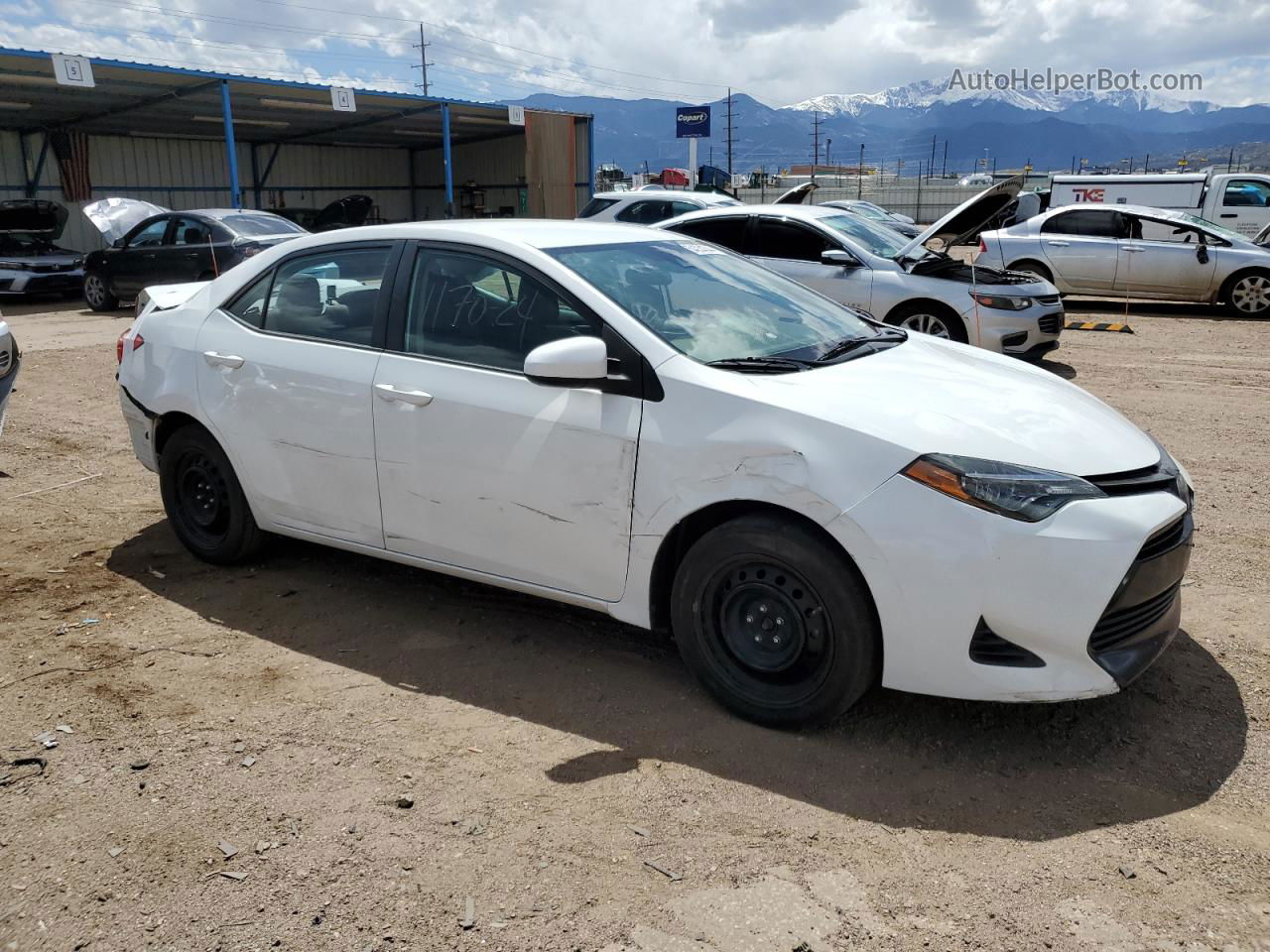 2019 Toyota Corolla L White vin: 5YFBURHE0KP898349