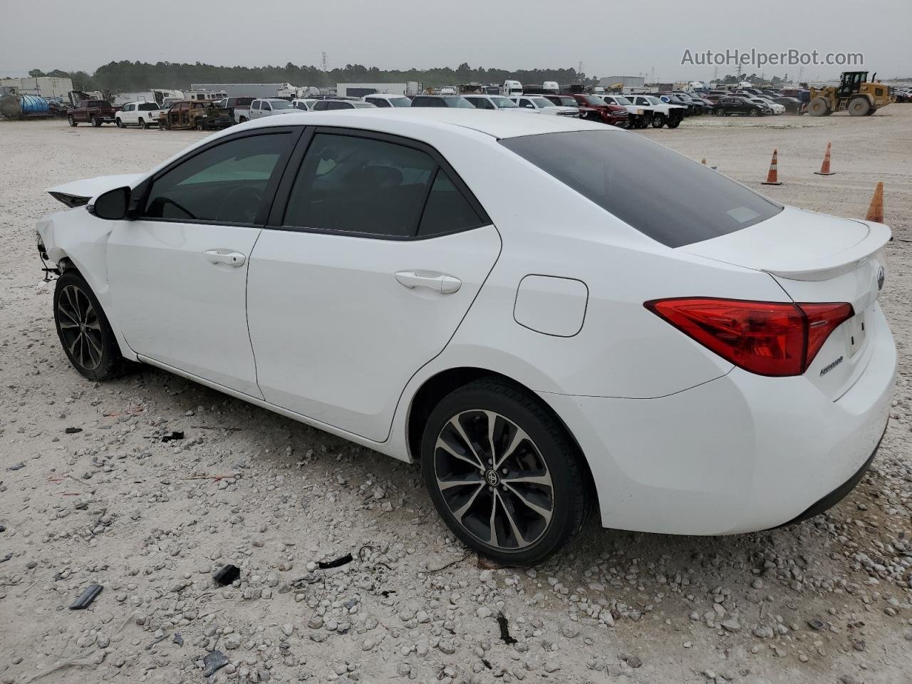 2019 Toyota Corolla L Белый vin: 5YFBURHE0KP899548