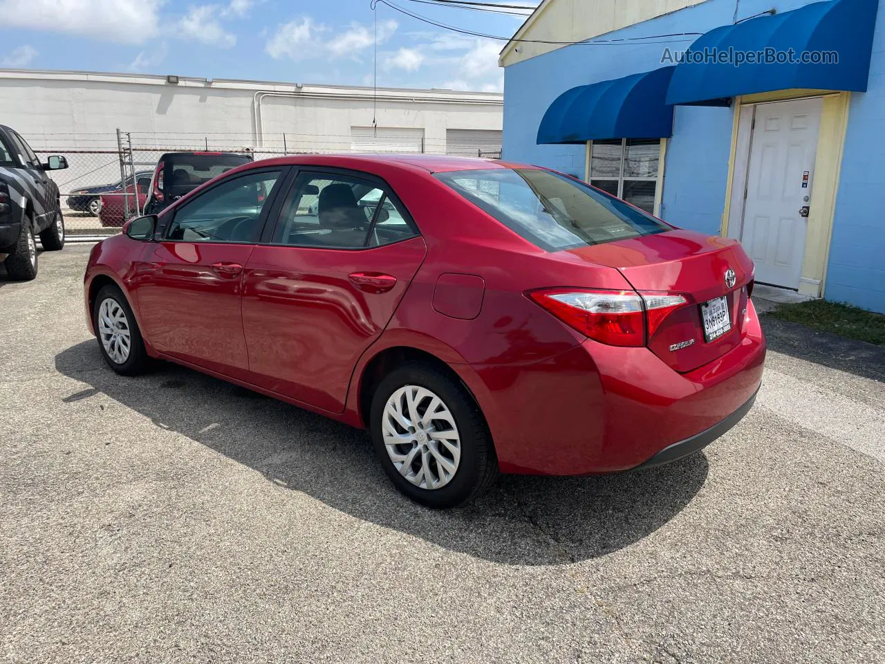 2019 Toyota Corolla L Красный vin: 5YFBURHE0KP926960