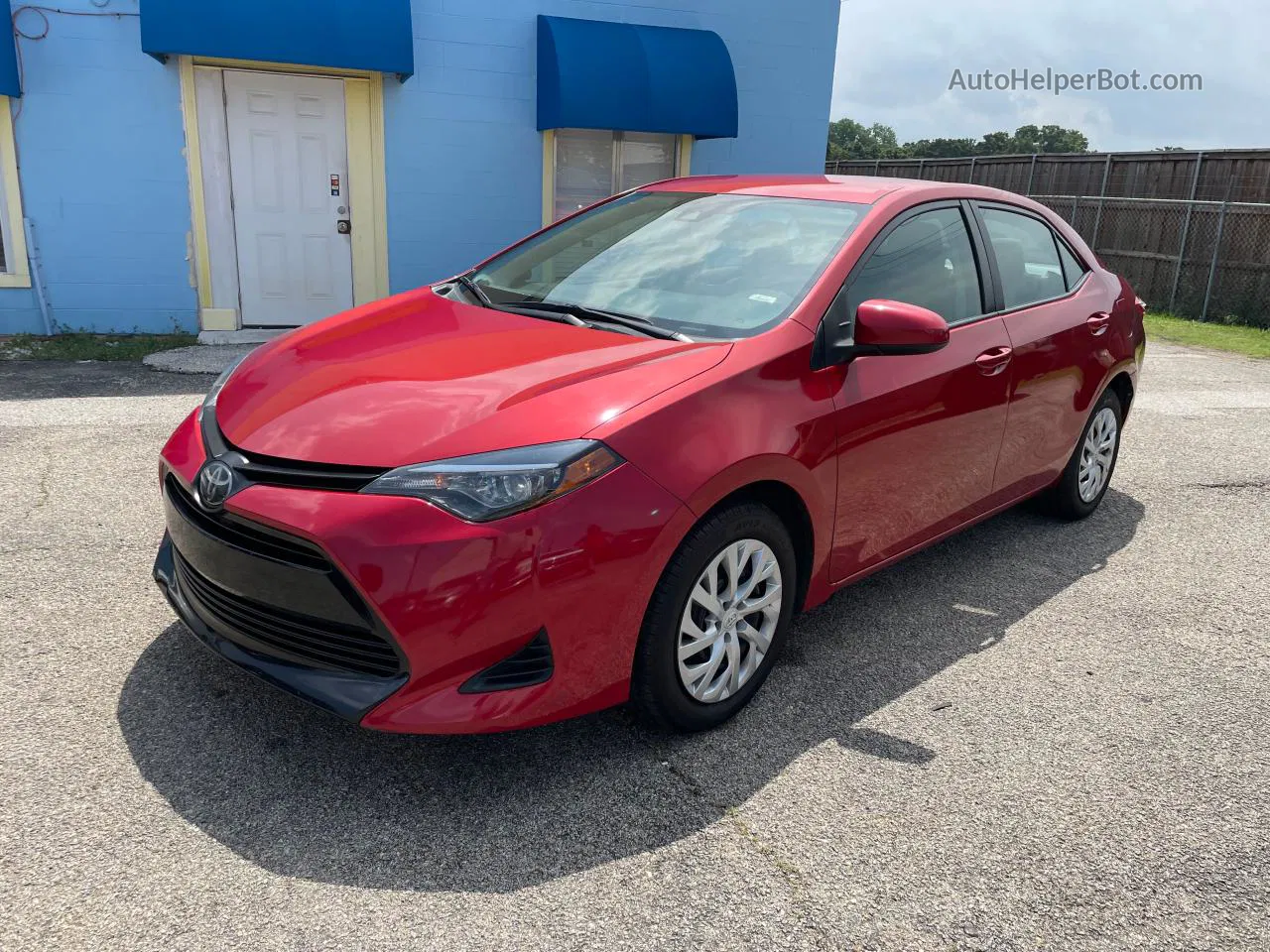 2019 Toyota Corolla L Красный vin: 5YFBURHE0KP926960