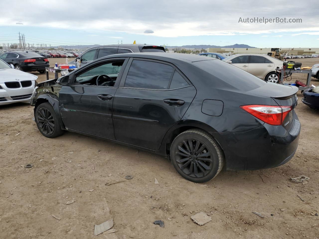 2015 Toyota Corolla L Black vin: 5YFBURHE1FP324901