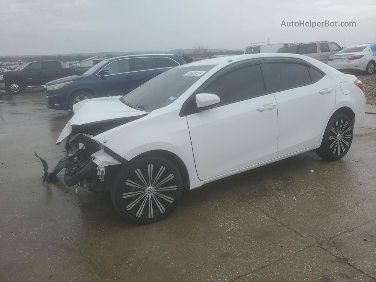 2015 Toyota Corolla L White vin: 5YFBURHE1FP343321