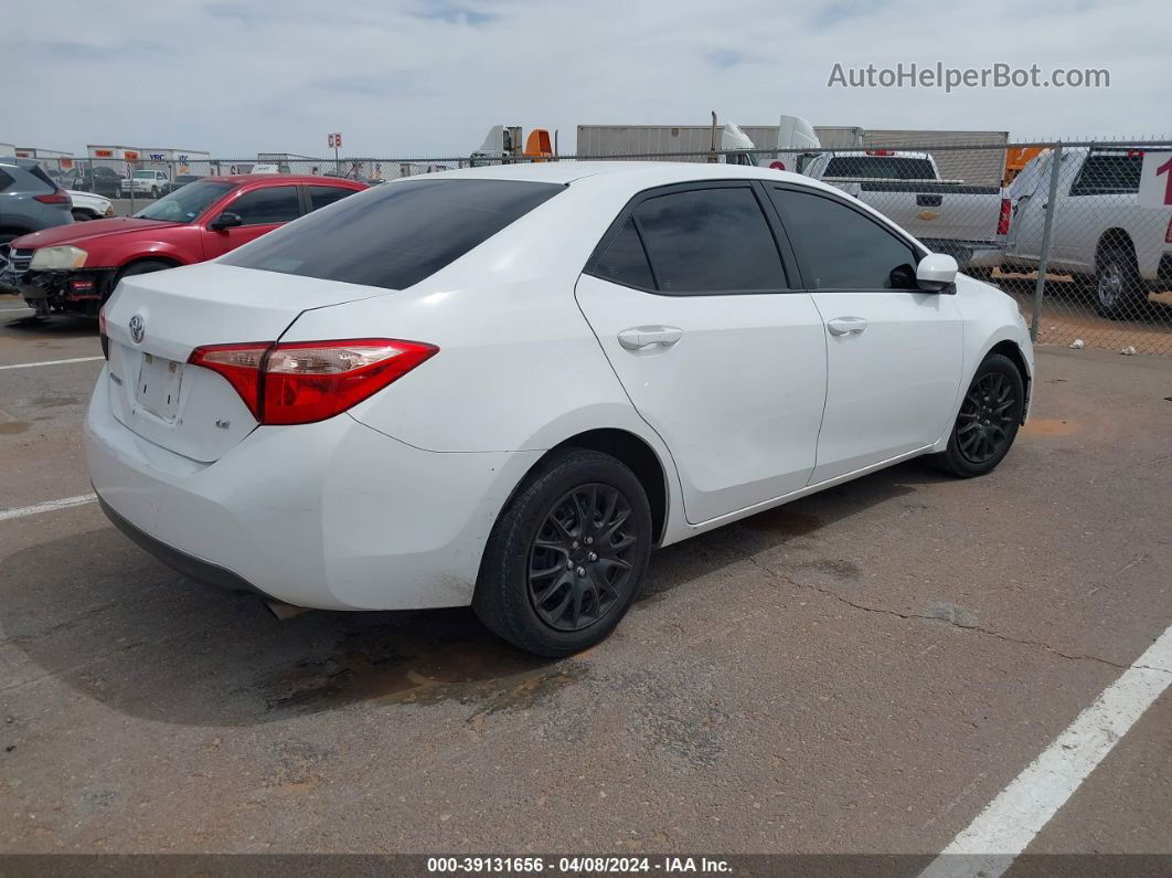 2017 Toyota Corolla Le White vin: 5YFBURHE1HP573993