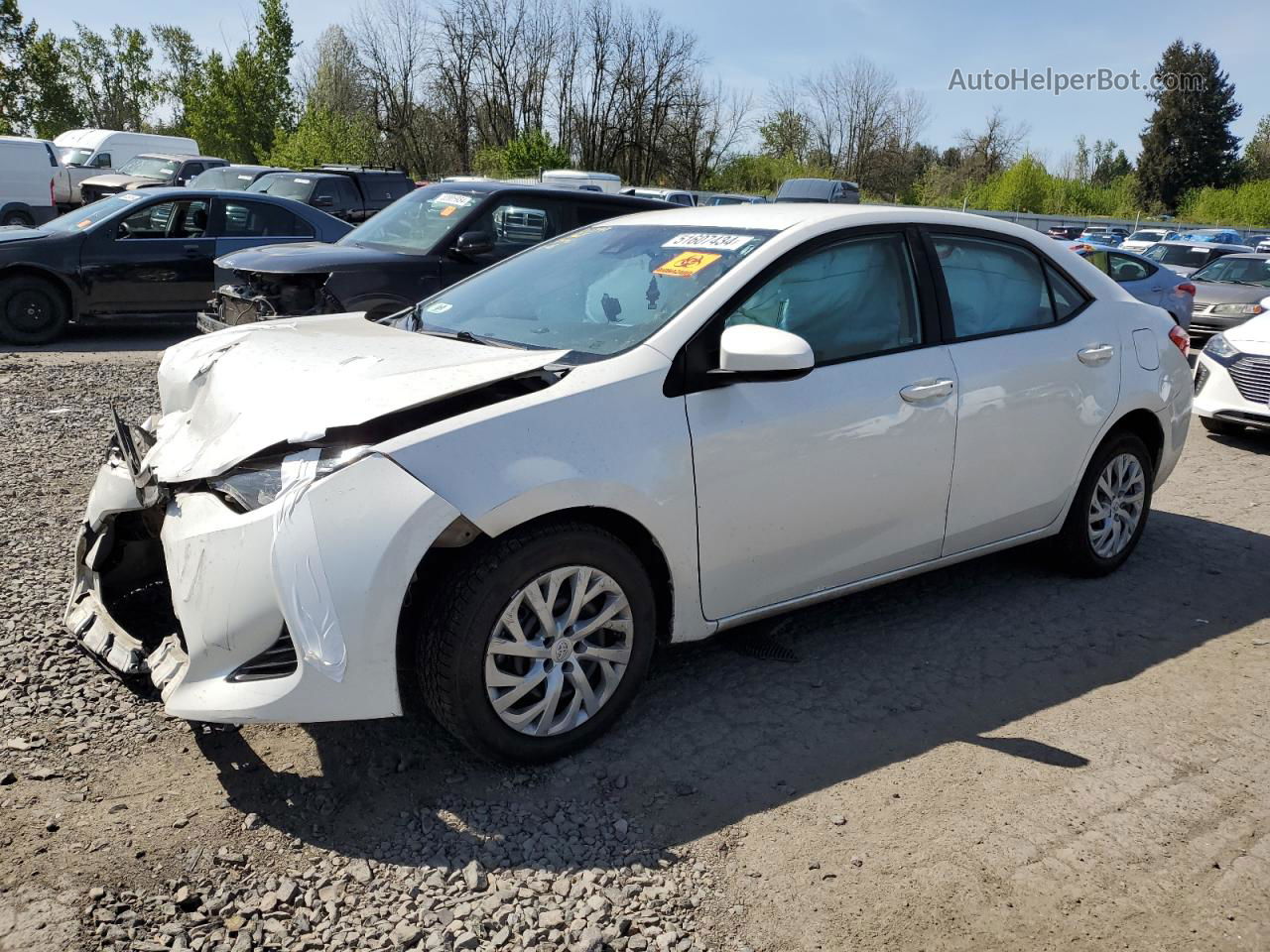 2017 Toyota Corolla L White vin: 5YFBURHE1HP614994