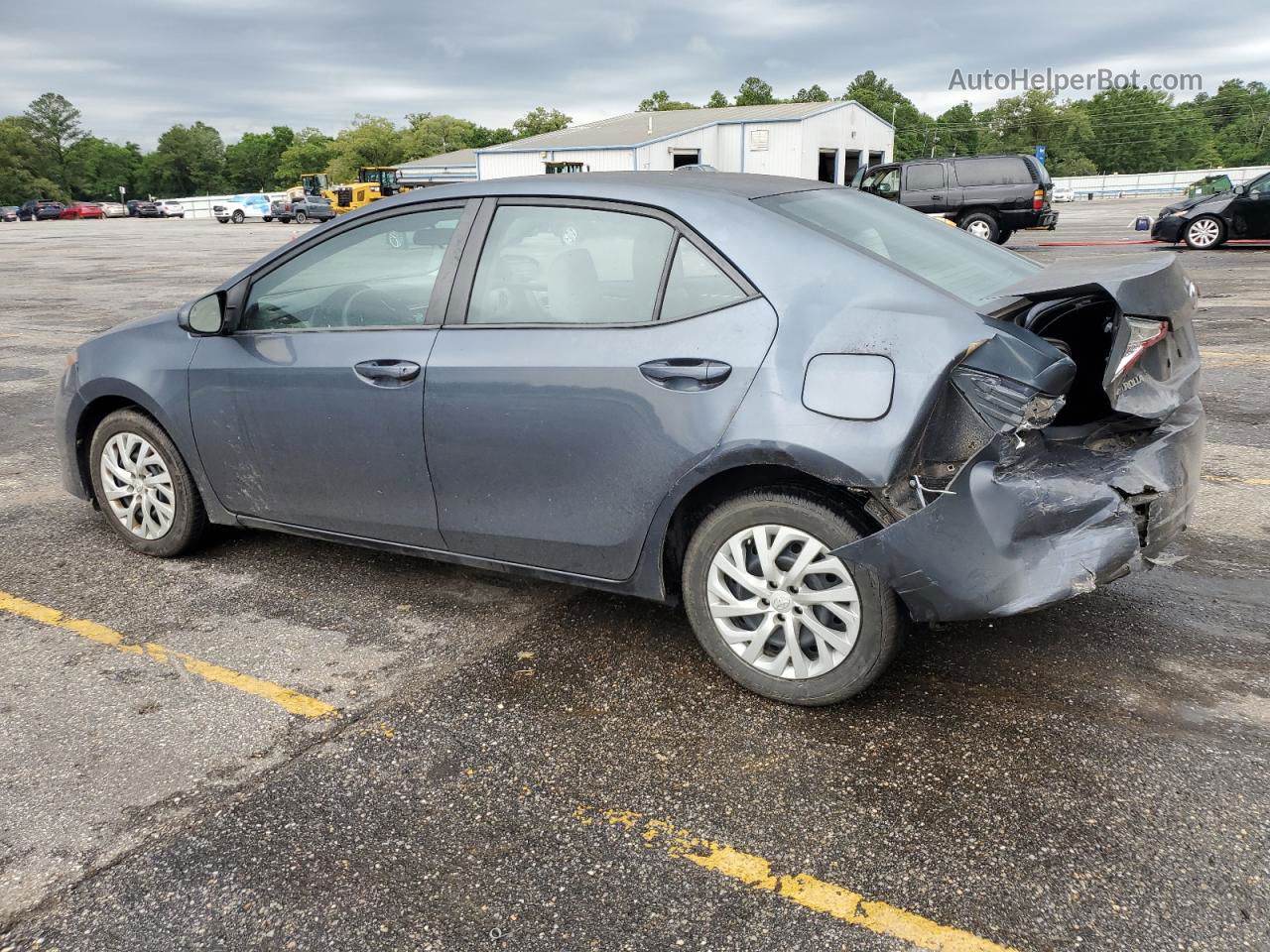 2017 Toyota Corolla L Серый vin: 5YFBURHE1HP686584