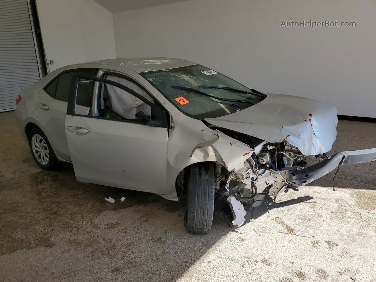 2019 Toyota Corolla L Silver vin: 5YFBURHE1KP862332