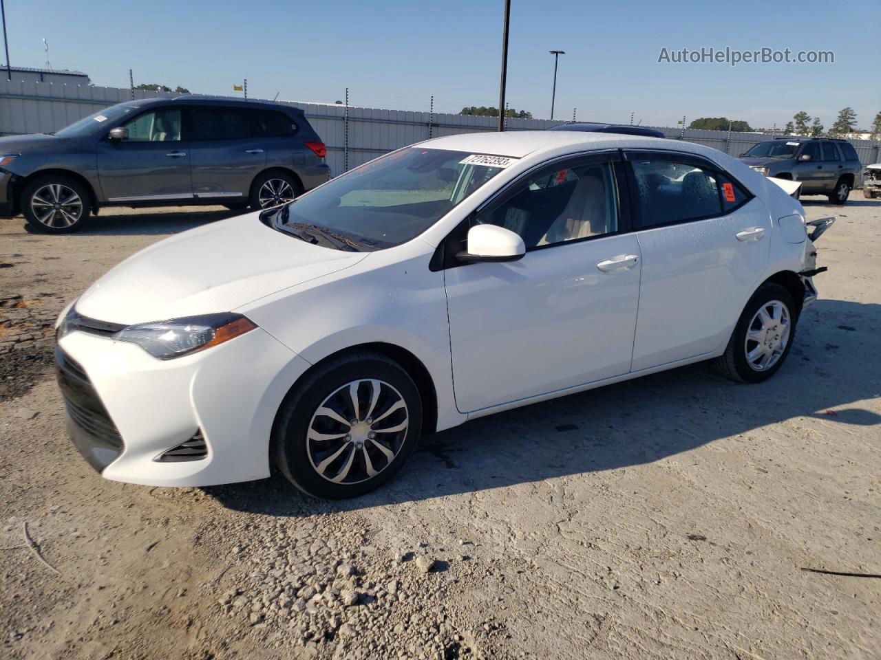 2019 Toyota Corolla L White vin: 5YFBURHE1KP934016