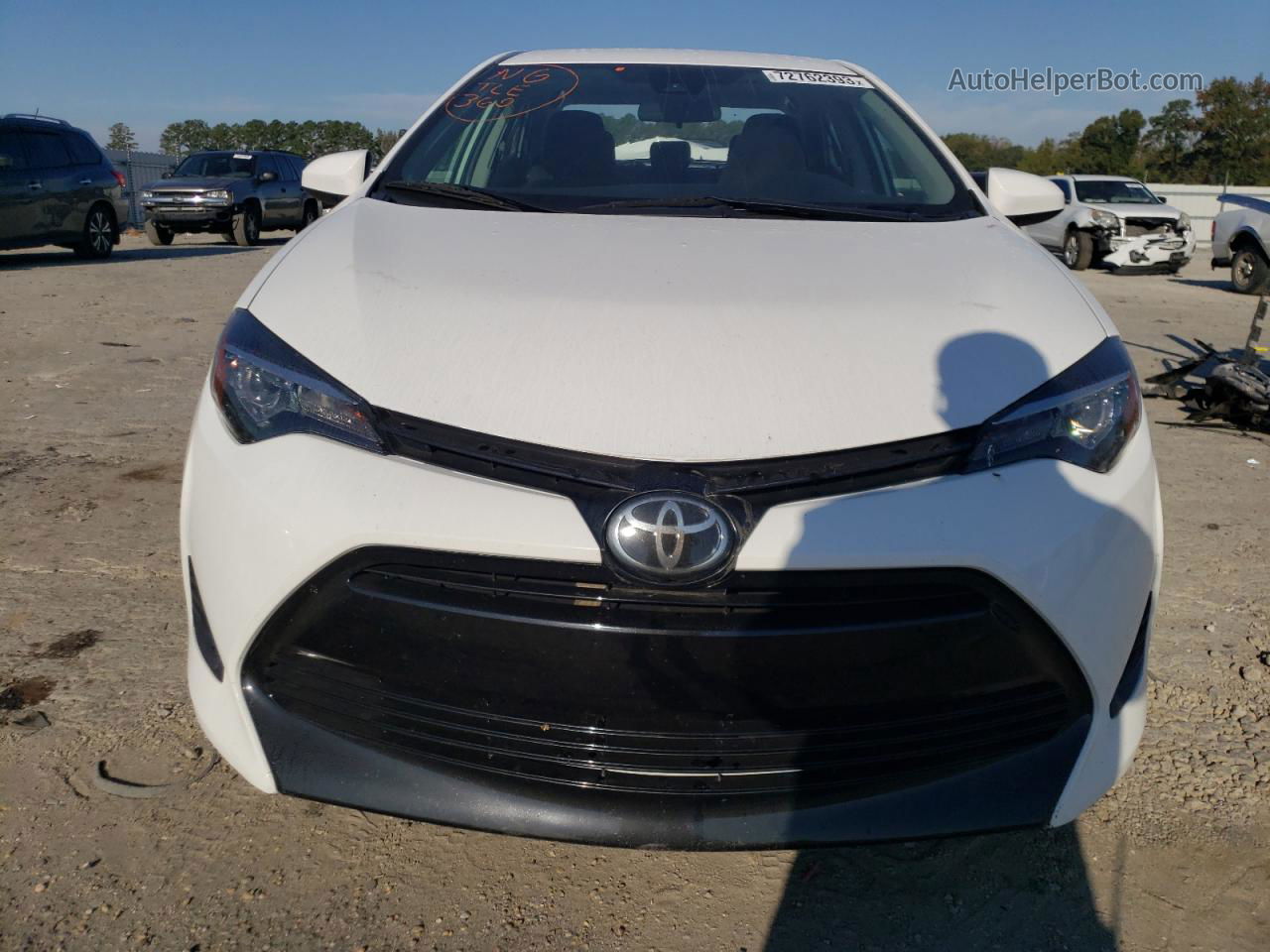 2019 Toyota Corolla L White vin: 5YFBURHE1KP934016