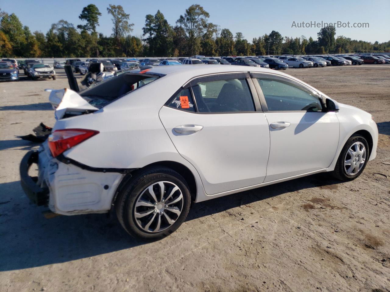 2019 Toyota Corolla L White vin: 5YFBURHE1KP934016