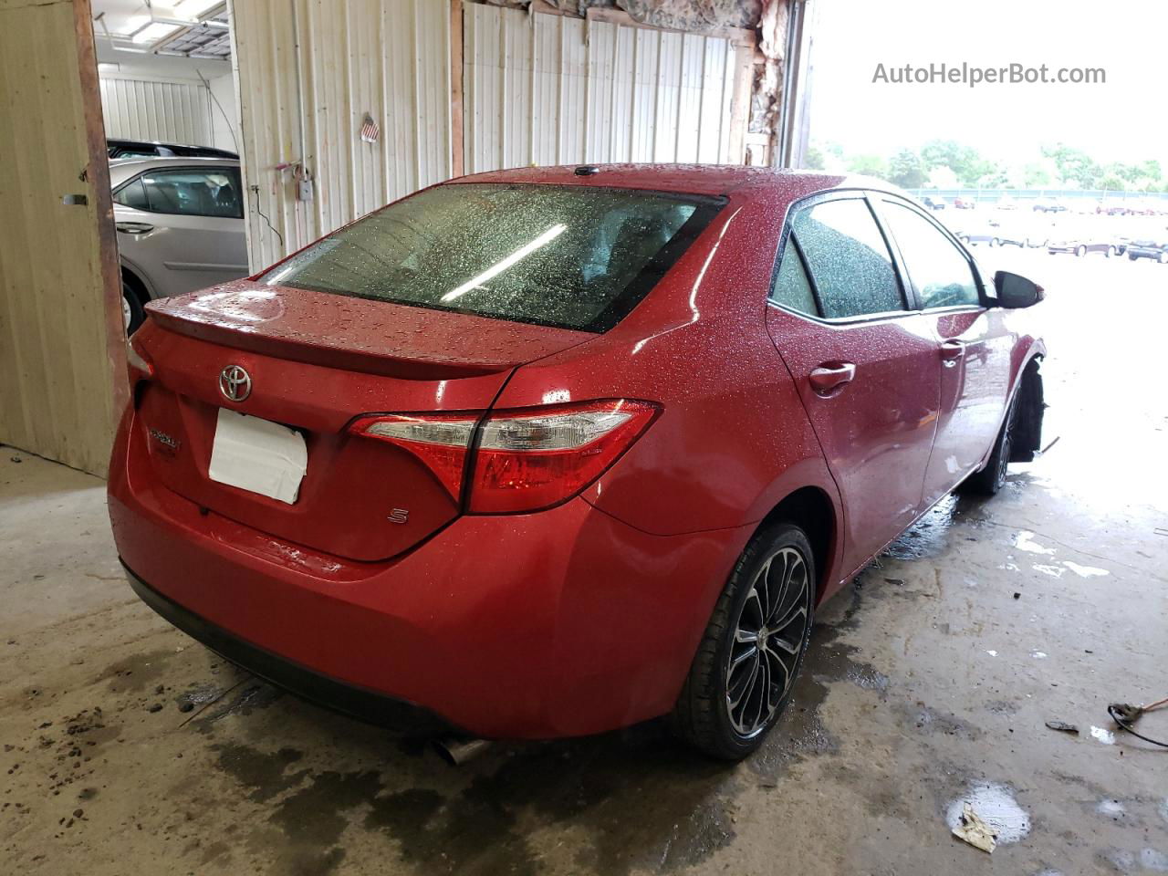 2015 Toyota Corolla L Red vin: 5YFBURHE2FP309744