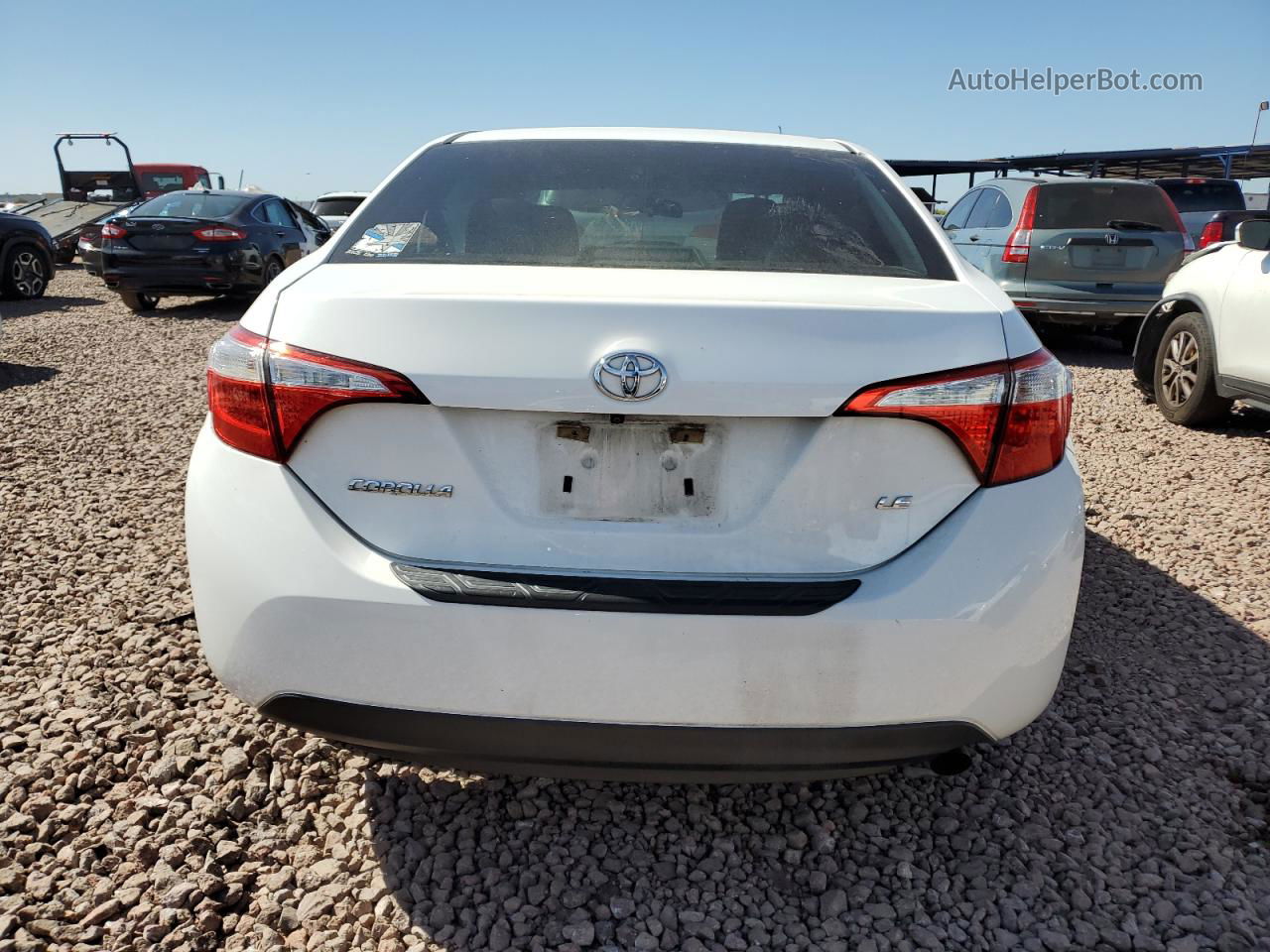 2015 Toyota Corolla L White vin: 5YFBURHE2FP330237