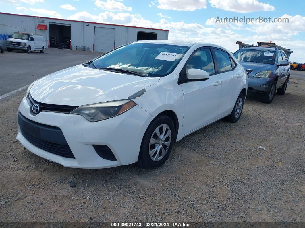 2015 Toyota Corolla L White vin: 5YFBURHE2FP332120