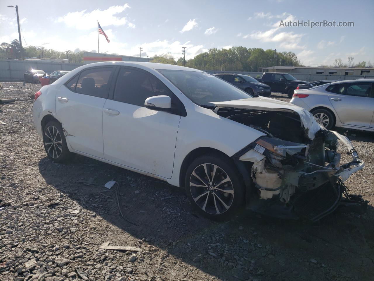 2017 Toyota Corolla L White vin: 5YFBURHE2HP579477