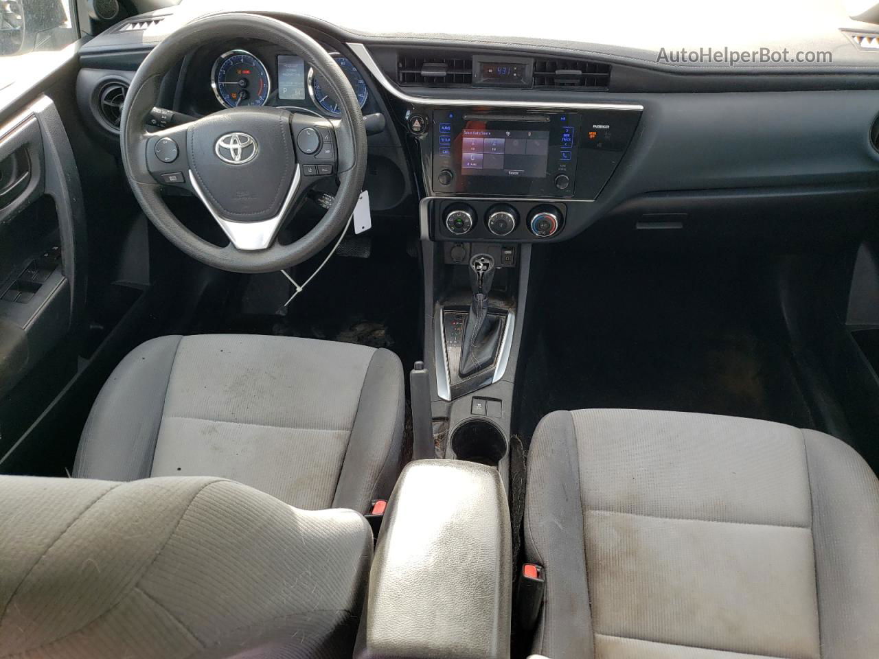 2017 Toyota Corolla L White vin: 5YFBURHE2HP583738