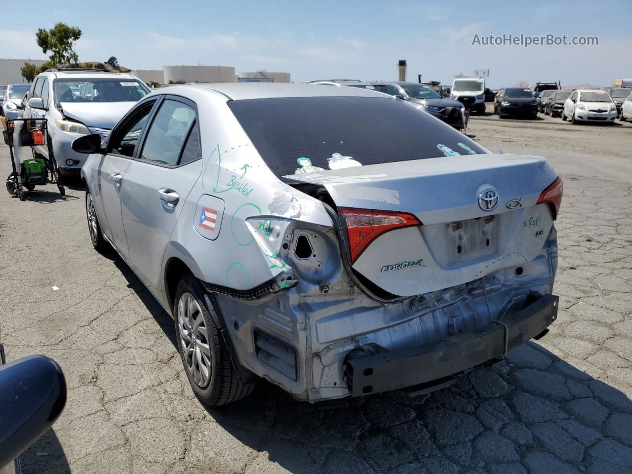 2017 Toyota Corolla L Silver vin: 5YFBURHE2HP643047