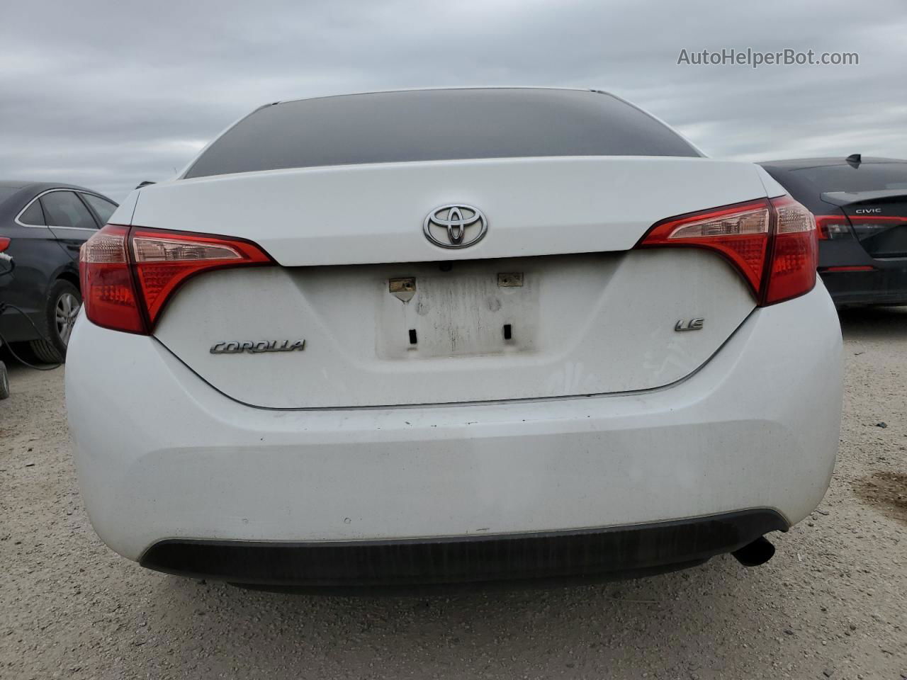 2019 Toyota Corolla L White vin: 5YFBURHE2KP920285