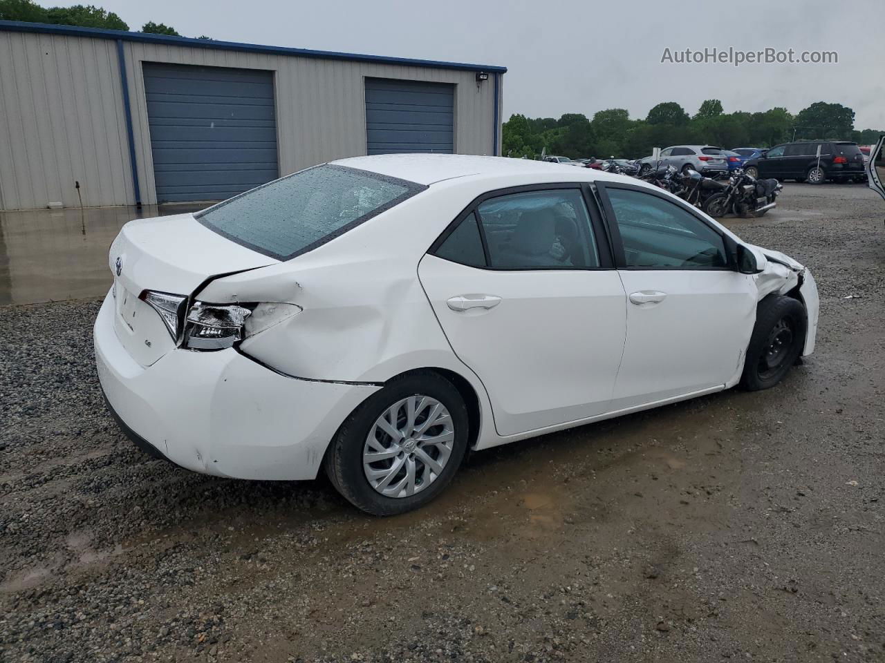 2019 Toyota Corolla L Белый vin: 5YFBURHE2KP945588