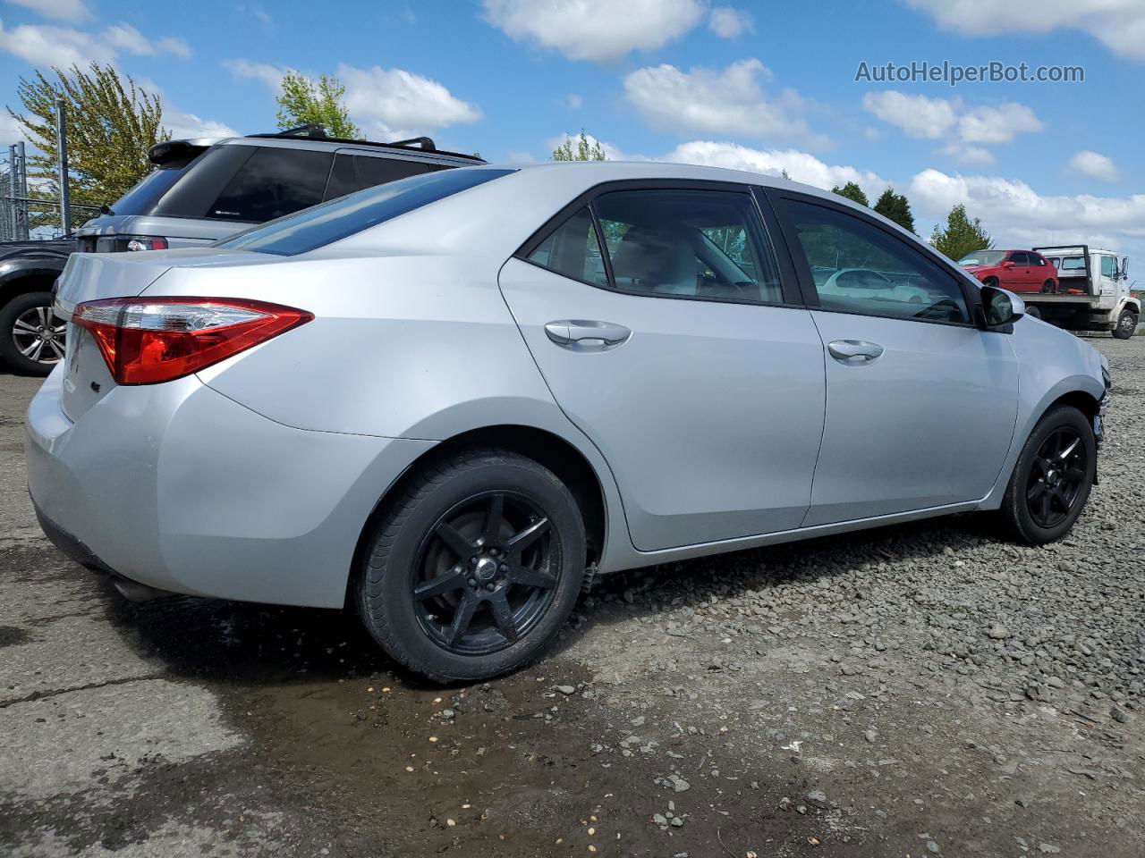 2014 Toyota Corolla L Silver vin: 5YFBURHE3EP127176