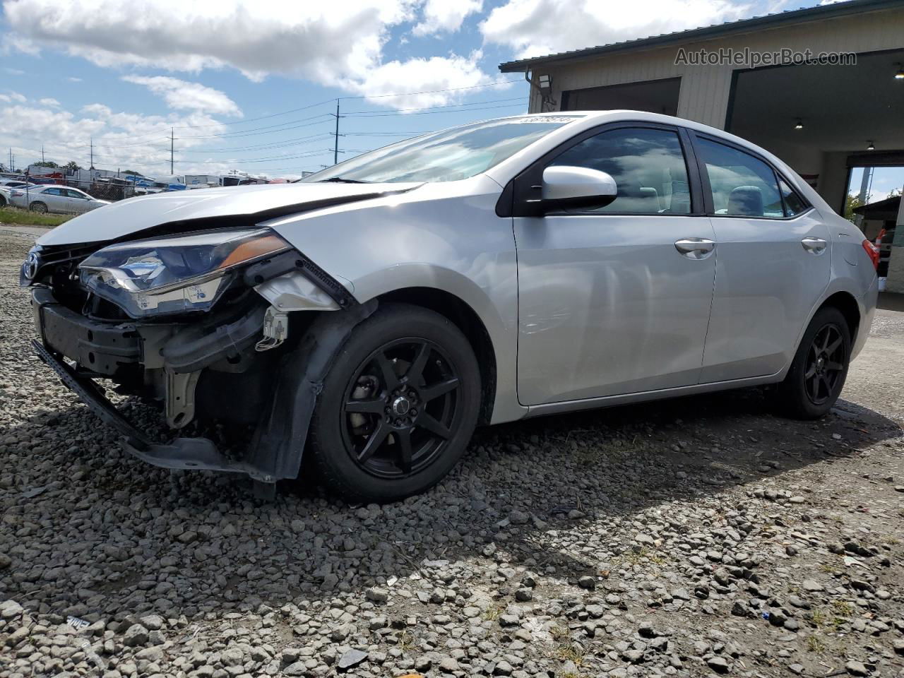 2014 Toyota Corolla L Silver vin: 5YFBURHE3EP127176