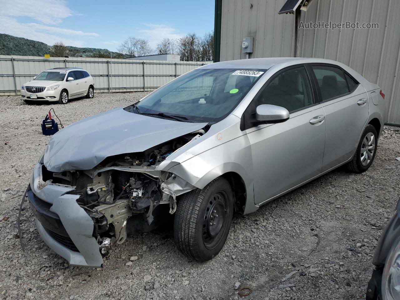 2015 Toyota Corolla L Silver vin: 5YFBURHE3FP239283