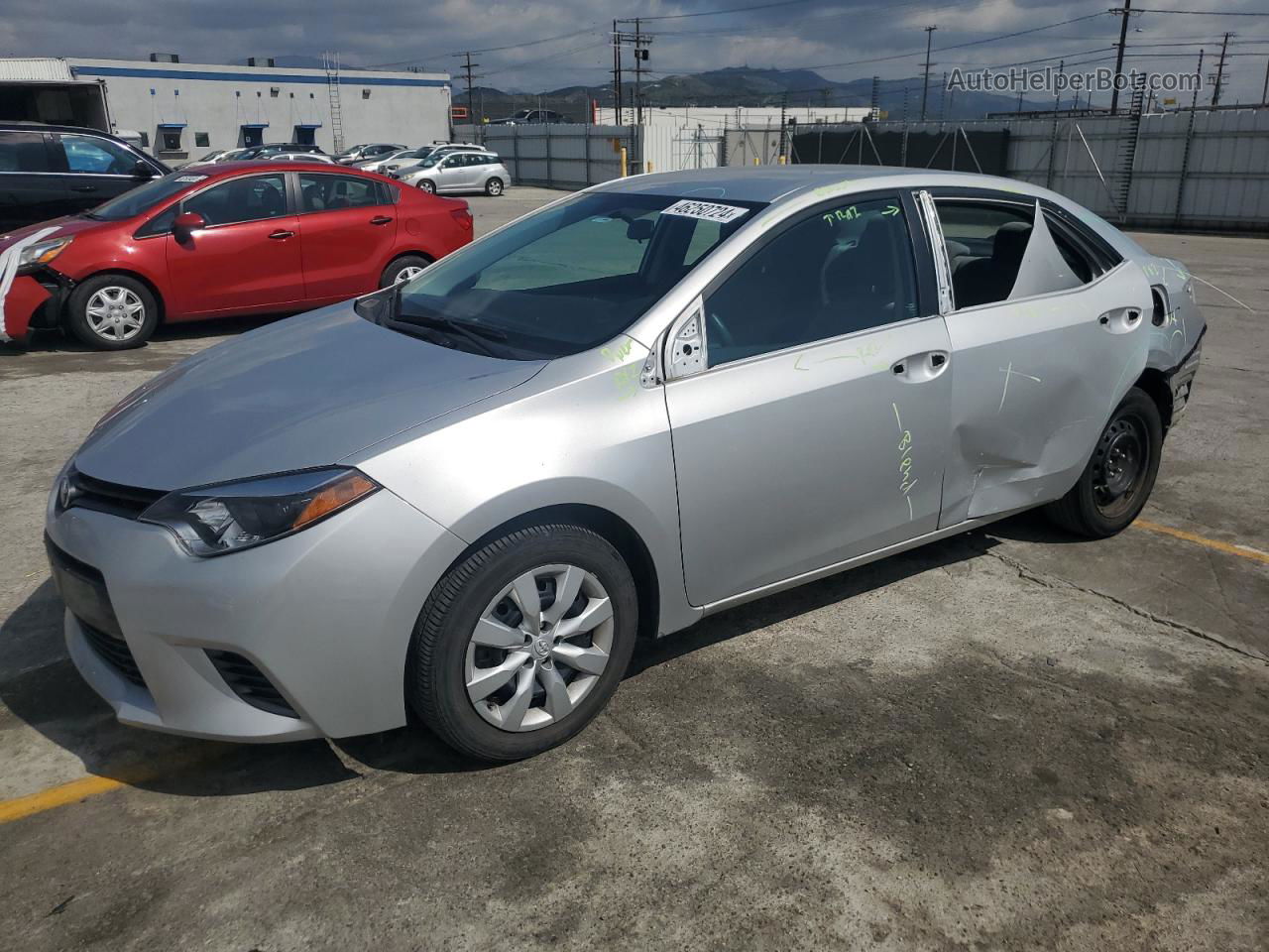 2016 Toyota Corolla L Silver vin: 5YFBURHE3GP550021