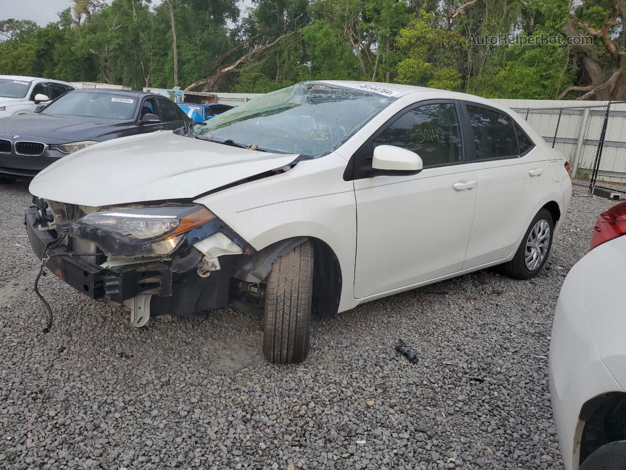 2017 Toyota Corolla L White vin: 5YFBURHE3HP614558