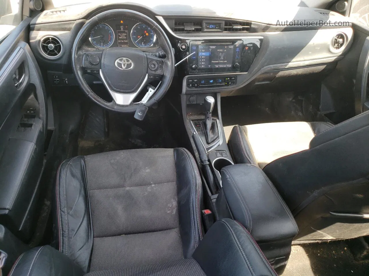 2017 Toyota Corolla L Бордовый vin: 5YFBURHE3HP615614