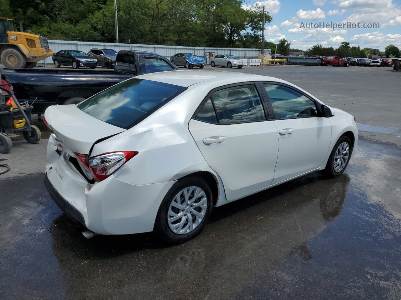 2017 Toyota Corolla L White vin: 5YFBURHE3HP633529