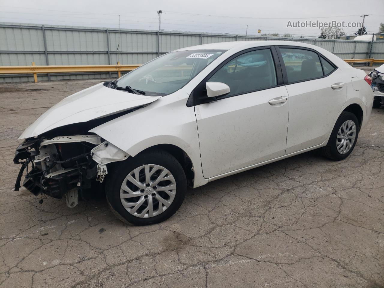 2017 Toyota Corolla L White vin: 5YFBURHE3HP672296