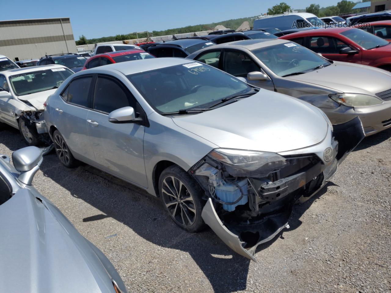 2017 Toyota Corolla L Silver vin: 5YFBURHE3HP679295