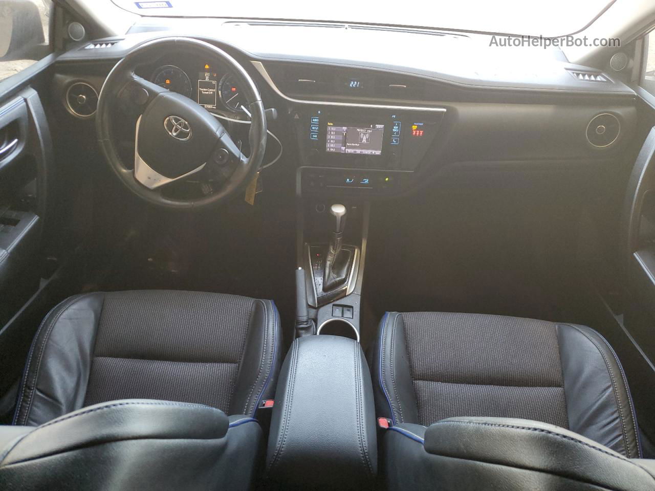 2019 Toyota Corolla L Red vin: 5YFBURHE3KP914687