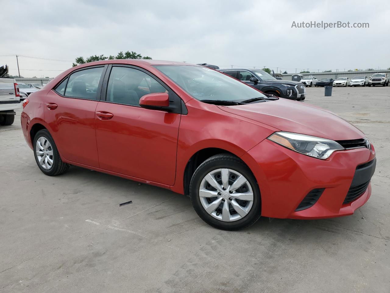 2014 Toyota Corolla L Red vin: 5YFBURHE4EP111858