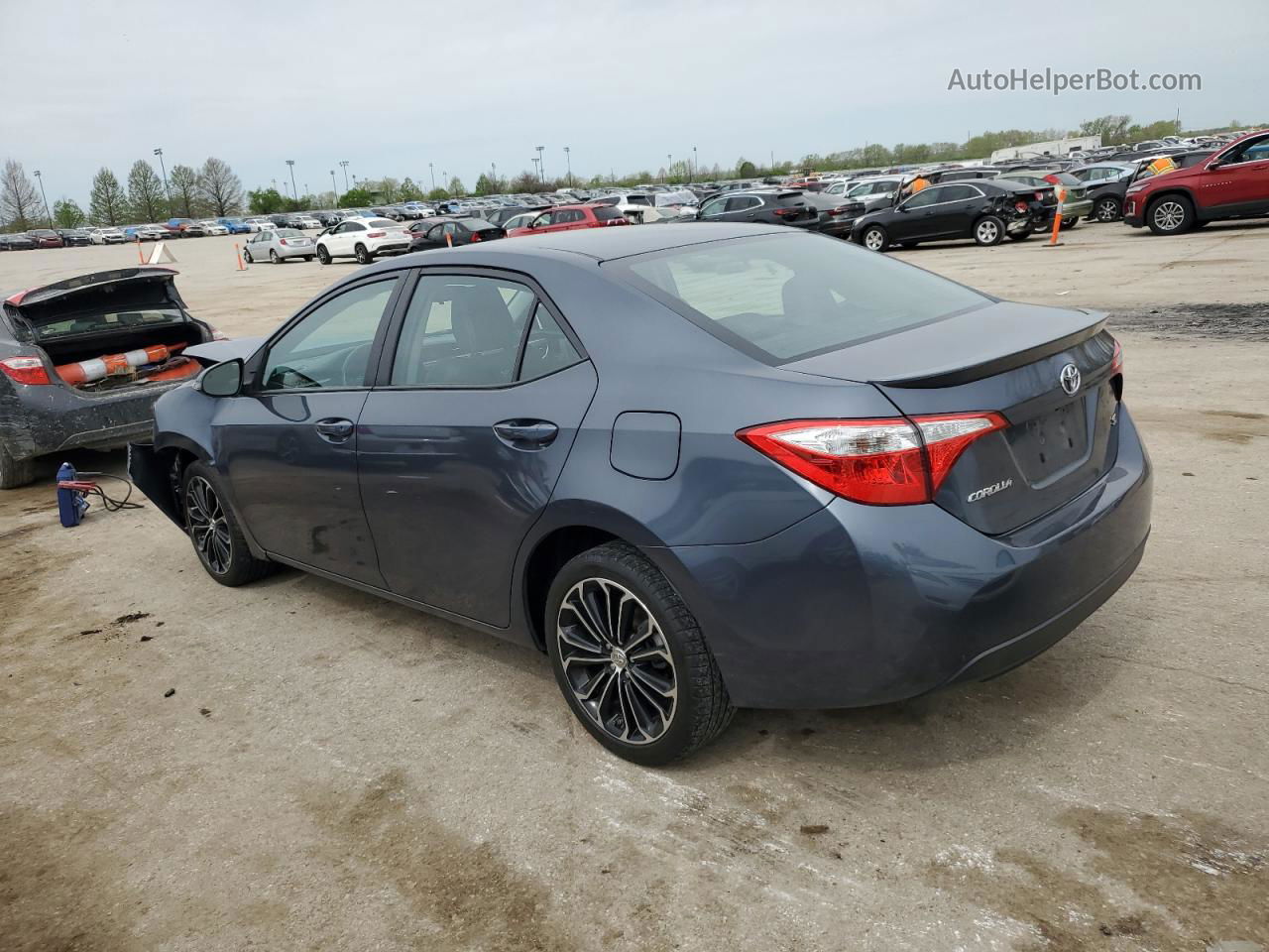 2015 Toyota Corolla L Blue vin: 5YFBURHE4FP187940