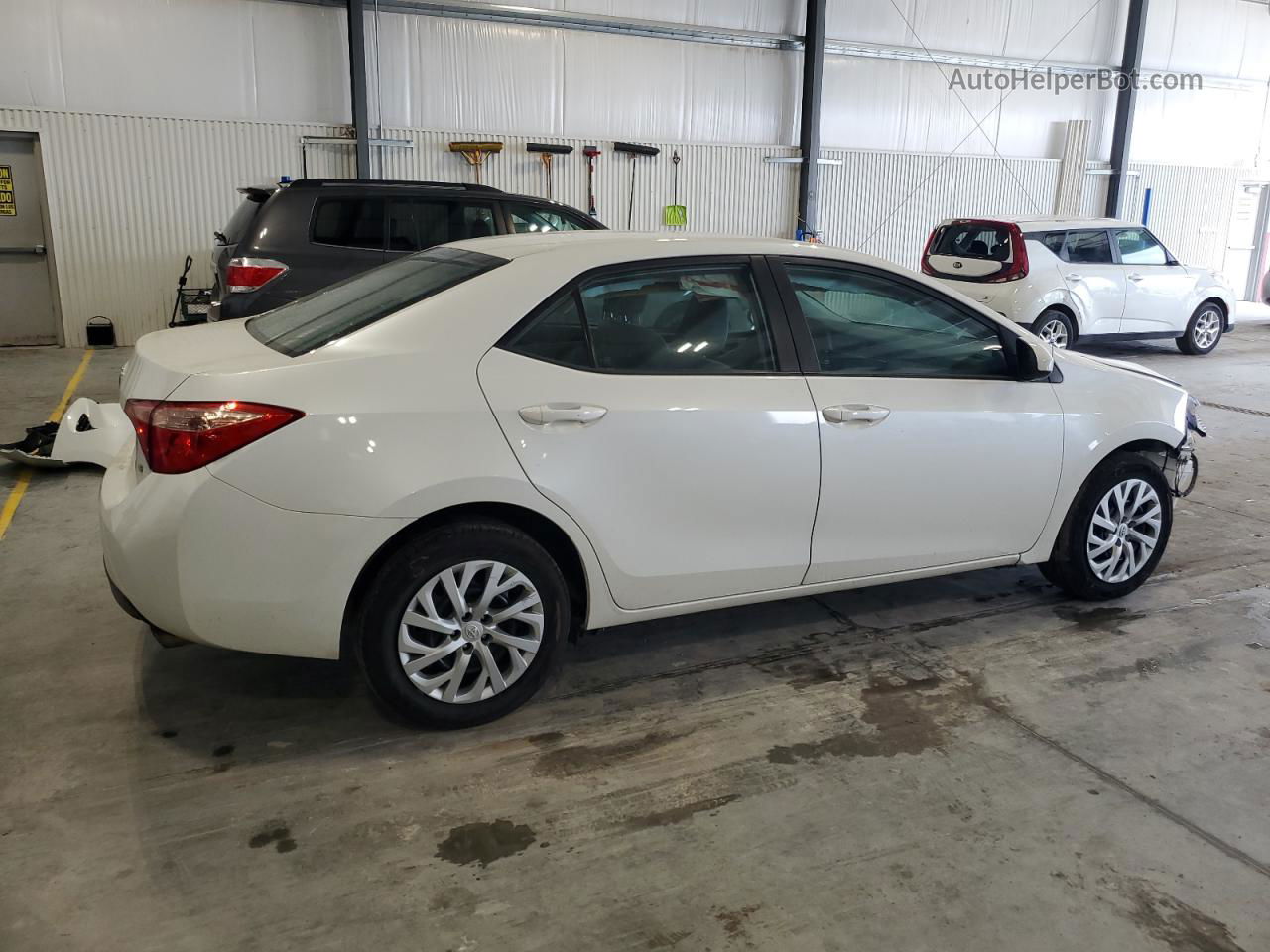 2017 Toyota Corolla L White vin: 5YFBURHE4HP574314