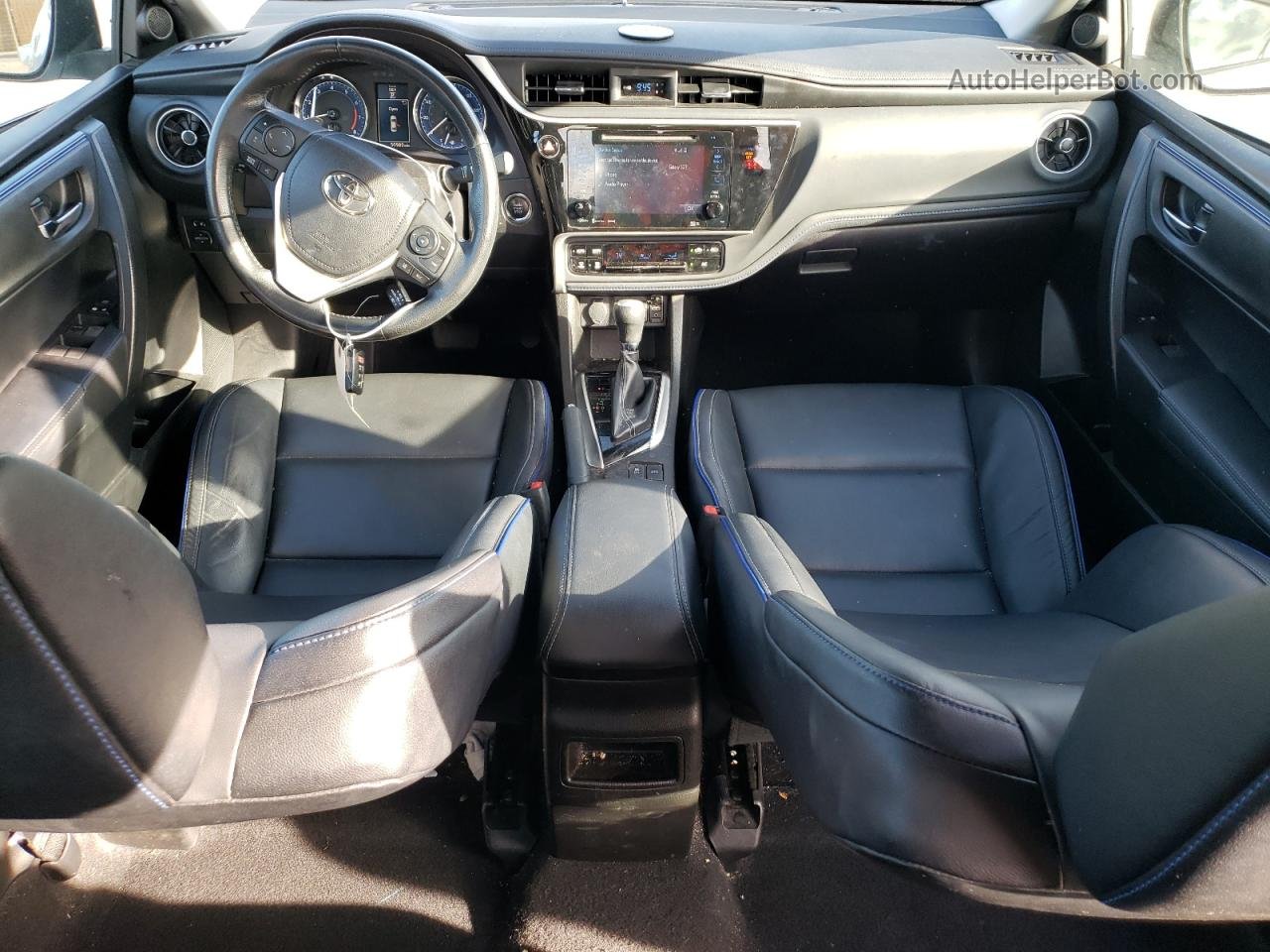 2019 Toyota Corolla L White vin: 5YFBURHE4KP874541