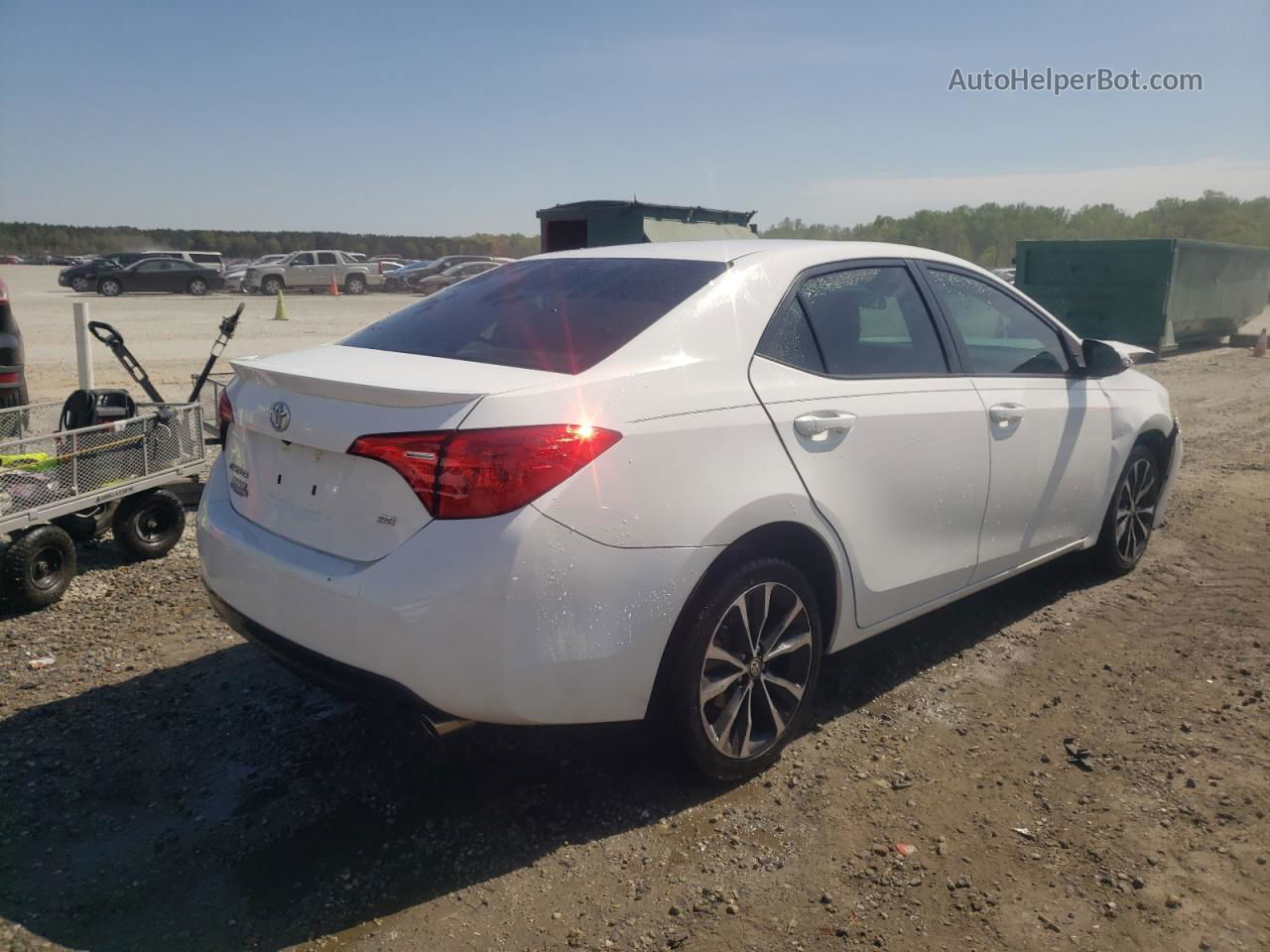 2019 Toyota Corolla L Белый vin: 5YFBURHE4KP915685