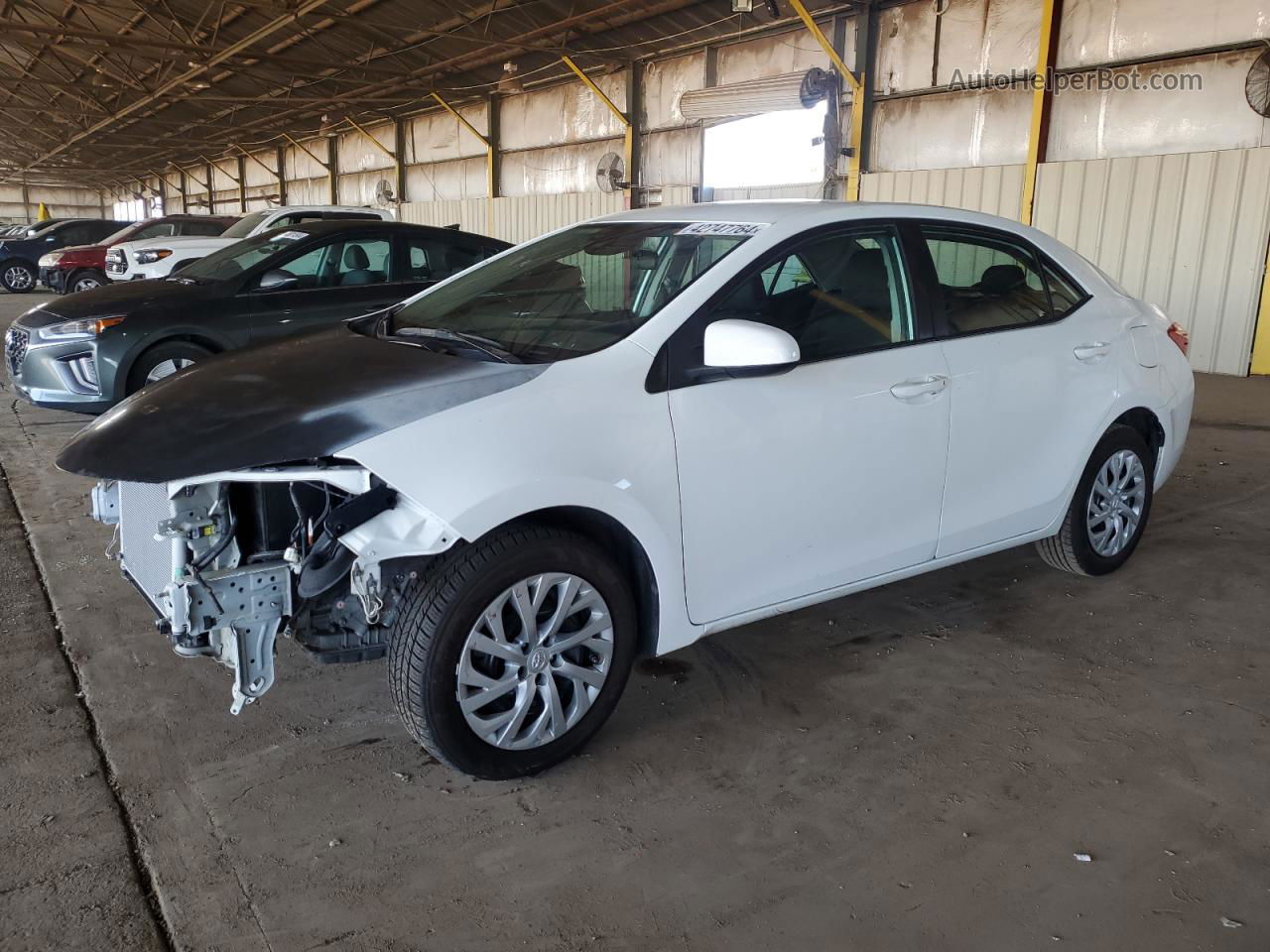 2019 Toyota Corolla L White vin: 5YFBURHE4KP939128