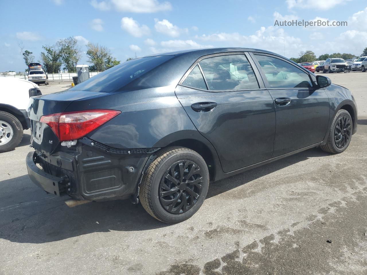 2019 Toyota Corolla L Черный vin: 5YFBURHE4KP943938