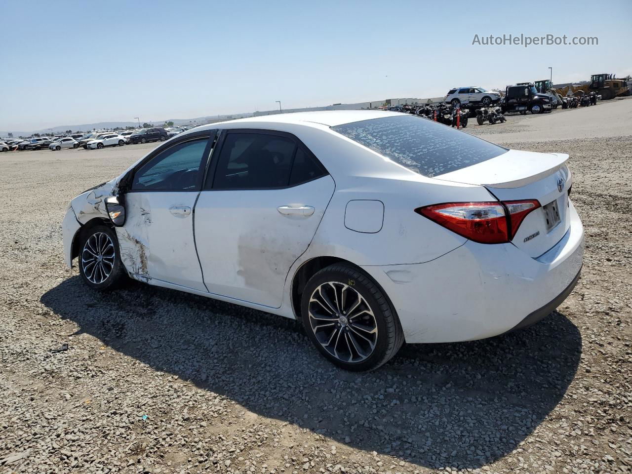 2015 Toyota Corolla L White vin: 5YFBURHE5FP281387