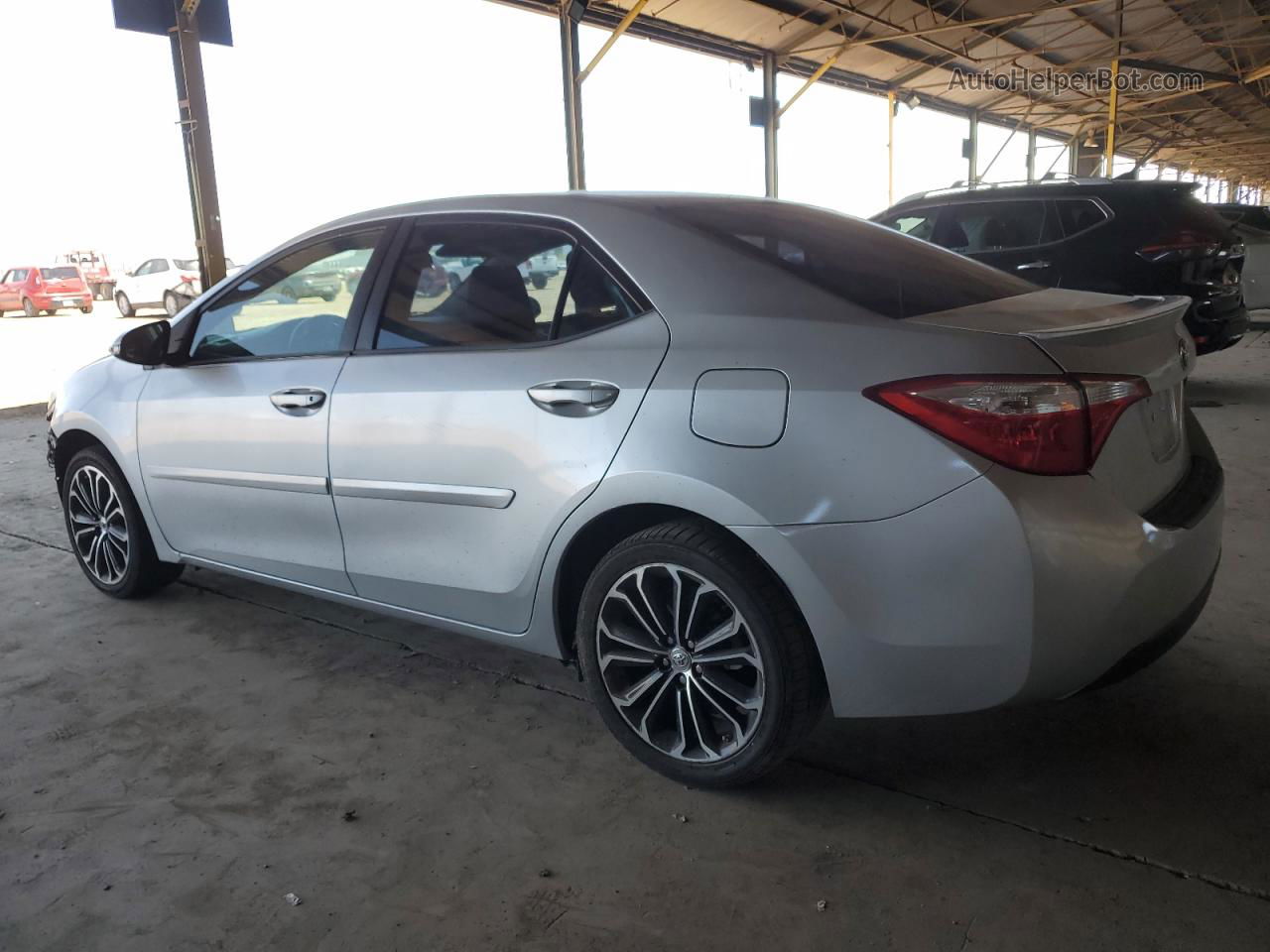 2015 Toyota Corolla L Silver vin: 5YFBURHE5FP296794