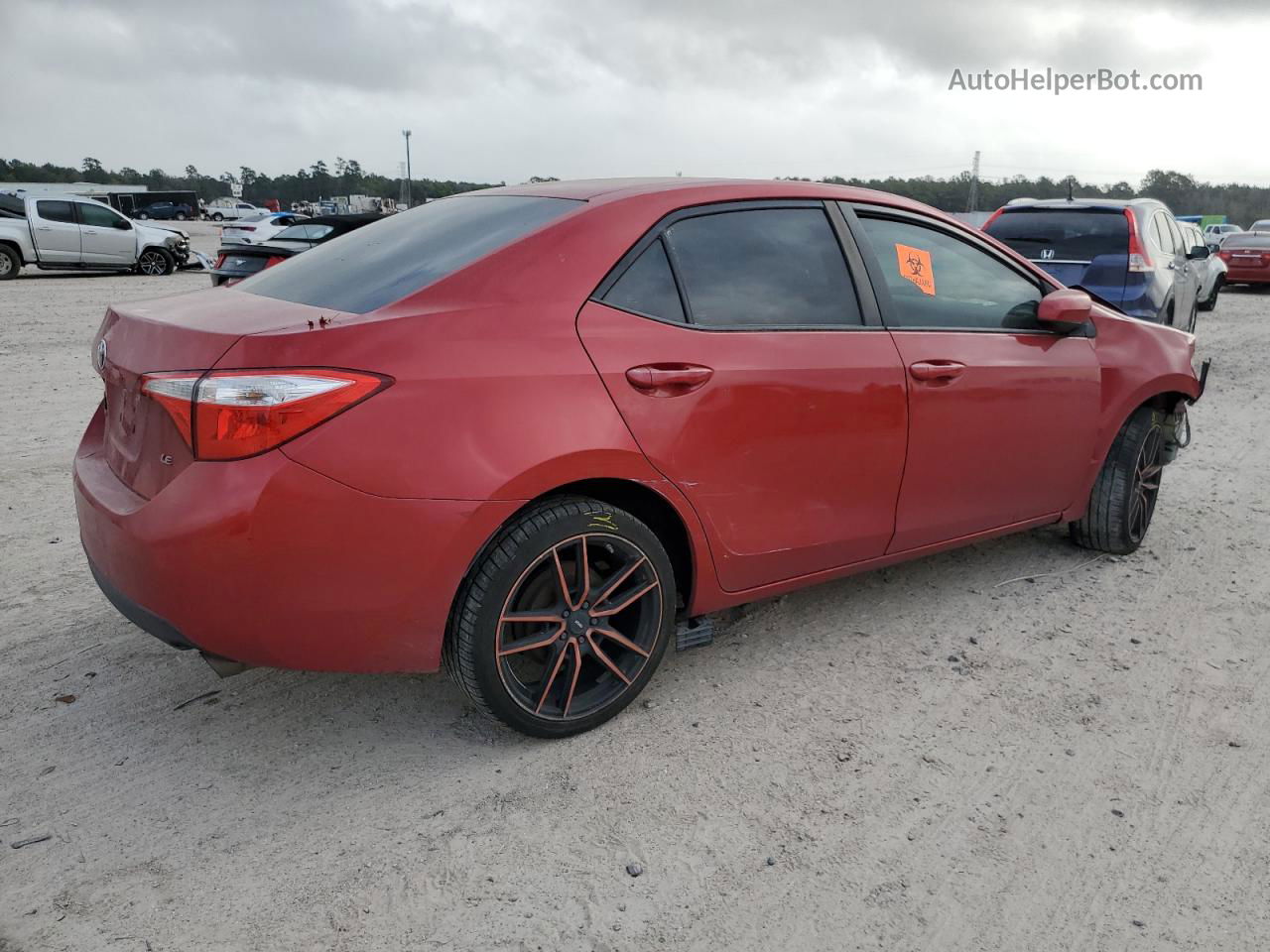 2015 Toyota Corolla L Red vin: 5YFBURHE5FP317840